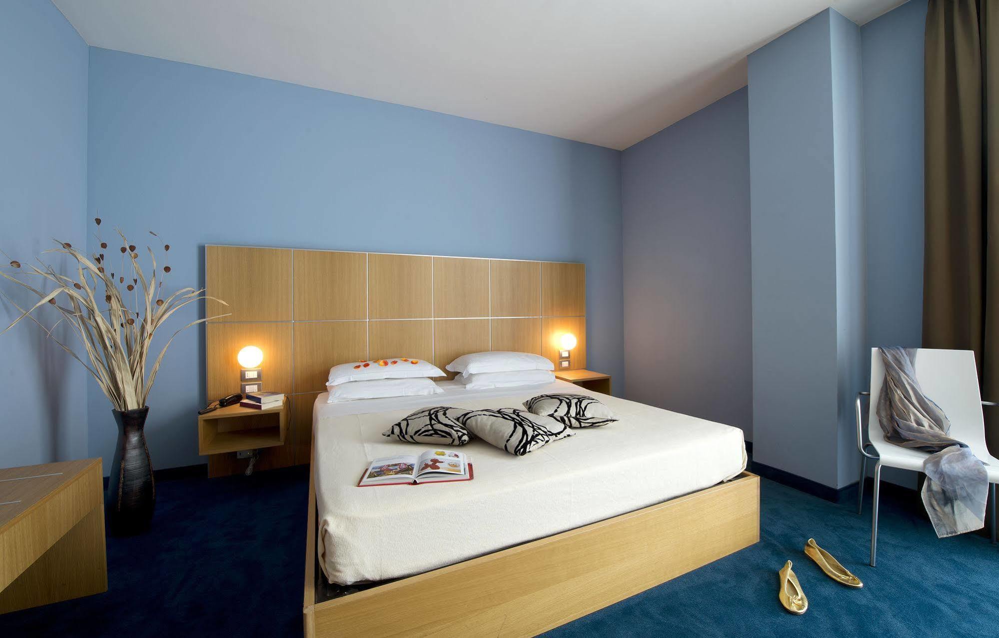 Delle Fiere Hotel 4*